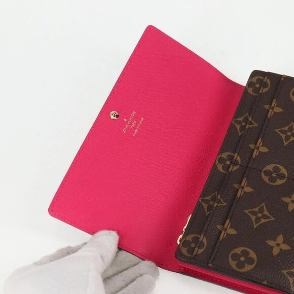 LOUIS VUITTON Monogram 2015 Christmas Portefeuille Sarah M61359 LV Auth 132795V - Picture 11 of 16